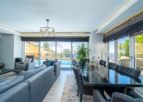 فيلا 3+1 مع إطلالة بانورامية في منطقة كارجيجاك