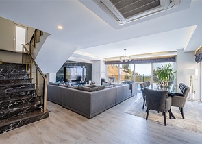 فيلا 3+1 مع إطلالة بانورامية في منطقة كارجيجاك