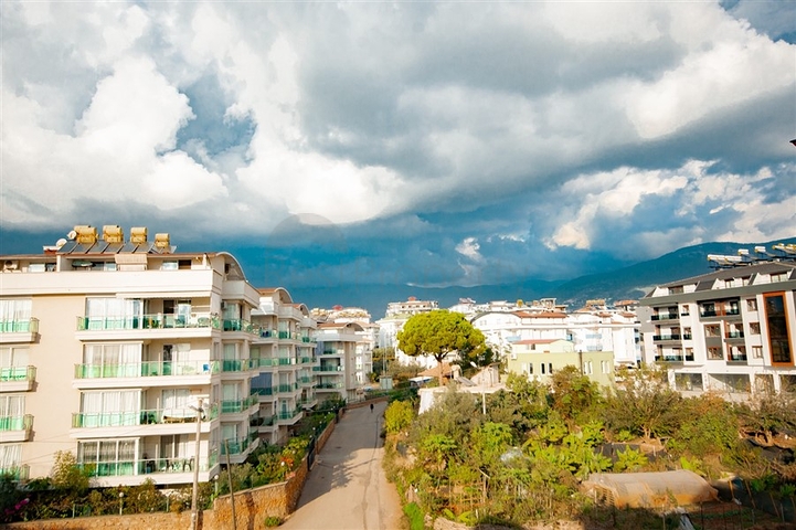 4 + 1 بنتهاوس في منطقة أوبا