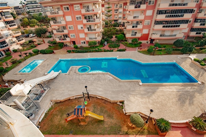 4 + 1 بنتهاوس في منطقة أوبا