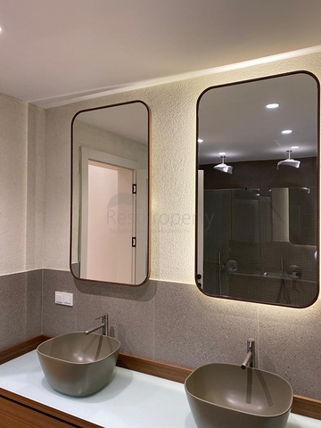 فيلا منفصلة 4 + 1 تطل على البحر والمدينة في خليج بورداكشي ، بودروم