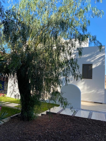 فيلا منفصلة 4 + 1 تطل على البحر والمدينة في خليج بورداكشي ، بودروم