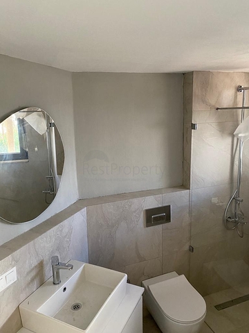 فيلا منفصلة 4 + 1 تطل على البحر والمدينة في خليج بورداكشي ، بودروم