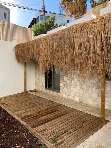 فيلا منفصلة 4 + 1 تطل على البحر والمدينة في خليج بورداكشي ، بودروم