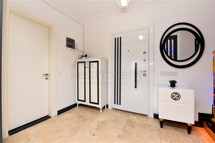 فيلا مفروشة مع مناظر بانورامية في وسط ألانيا