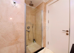 فيلا مفروشة مع مناظر بانورامية في وسط ألانيا