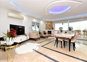 فيلا مفروشة مع مناظر بانورامية في وسط ألانيا