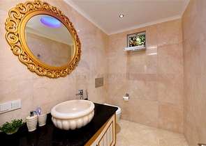 فيلا مفروشة مع مناظر بانورامية في وسط ألانيا