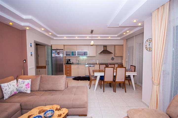 بنتهاوس مفروشة 4 + 1 في منطقة أوبا