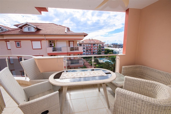 بنتهاوس مفروشة 4 + 1 في منطقة أوبا