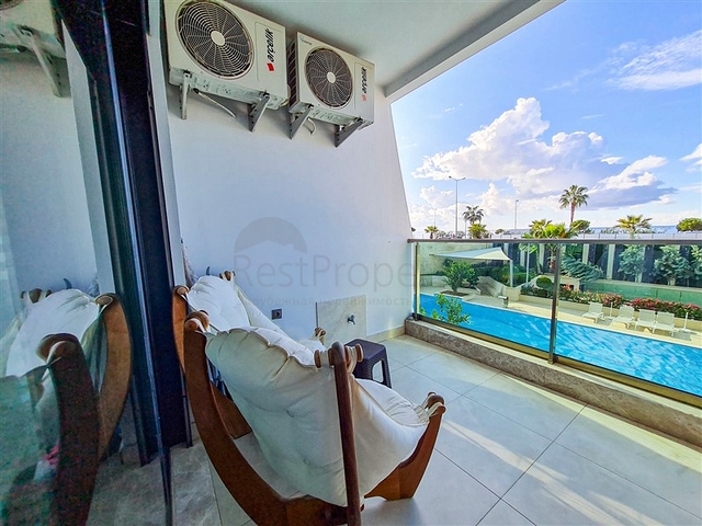 شقة 1+1 على الخط الأول في حي محمودلار 