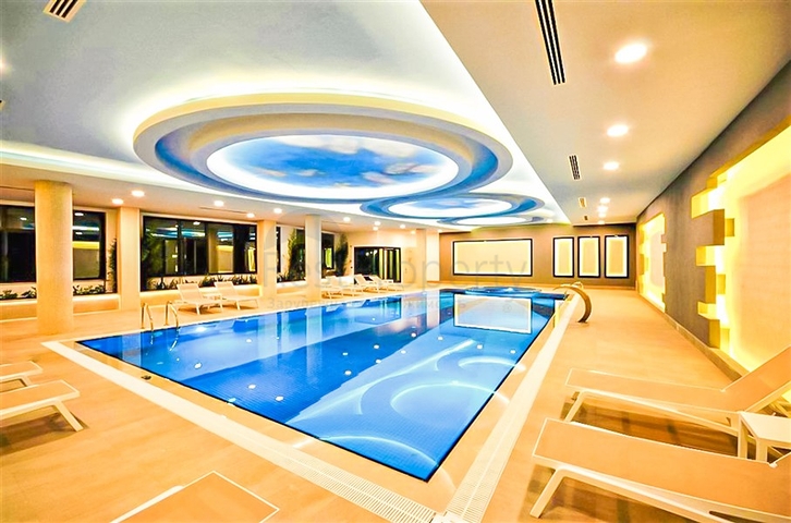 شقة 1+1 على الخط الأول في حي محمودلار 