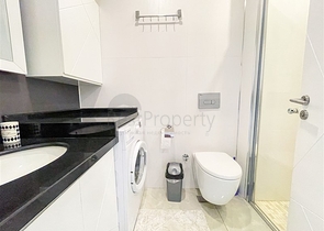 شقة 1+1 على الخط الأول في حي محمودلار 