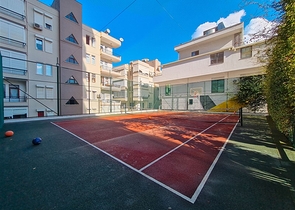 شقة 1+1 على الخط الأول في حي محمودلار 