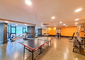 شقة 1+1 على الخط الأول في حي محمودلار 