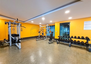 شقة 1+1 على الخط الأول في حي محمودلار 