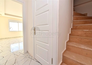 بنتهاوس من ثلاث غرف نوم في منطقة أوبا