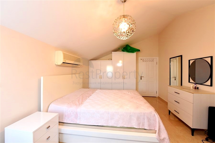 بنتهاوس واسع 4 + 1 في منطقة أوبا بنتهاوس واسع 4 + 1 في منطقة أوبا