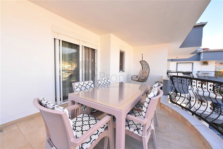 بنتهاوس واسع 4 + 1 في منطقة أوبا بنتهاوس واسع 4 + 1 في منطقة أوبا