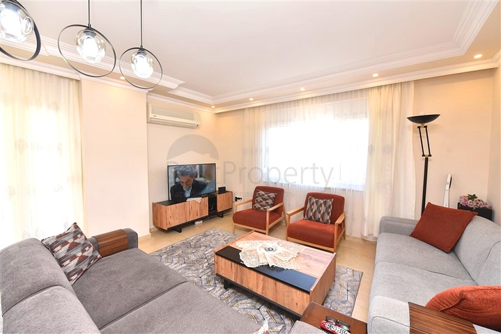 بنتهاوس واسع 4 + 1 في منطقة أوبا بنتهاوس واسع 4 + 1 في منطقة أوبا