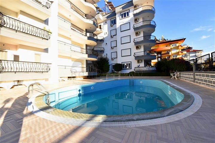 بنتهاوس واسع 4 + 1 في منطقة أوبا بنتهاوس واسع 4 + 1 في منطقة أوبا