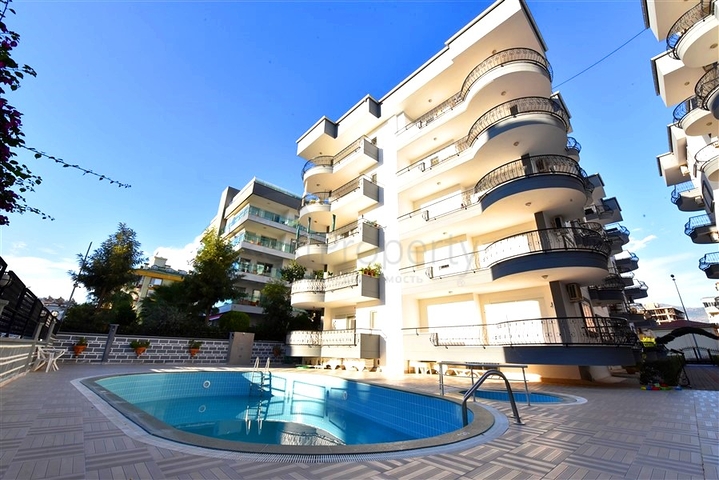 بنتهاوس واسع 4 + 1 في منطقة أوبا بنتهاوس واسع 4 + 1 في منطقة أوبا