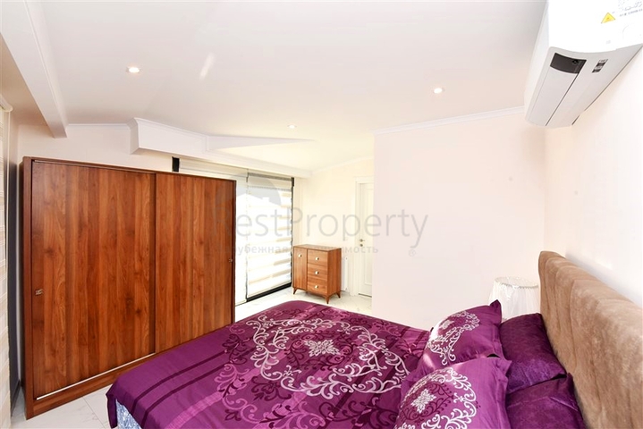 شقة واسعة في منطقة شاطئ كليوباترا