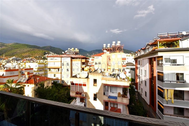 شقة واسعة في منطقة شاطئ كليوباترا