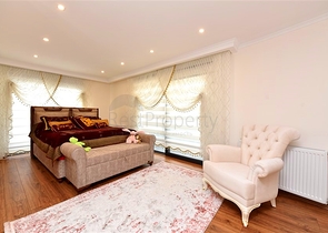 شقة واسعة في منطقة شاطئ كليوباترا