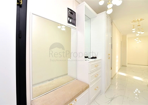 شقة واسعة في منطقة شاطئ كليوباترا