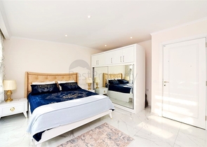 شقة واسعة في منطقة شاطئ كليوباترا