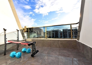 شقة واسعة في منطقة شاطئ كليوباترا