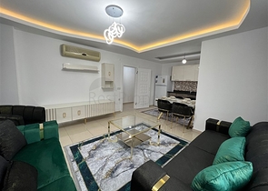 شقة من غرفتي نوم 450 متر من البحر 