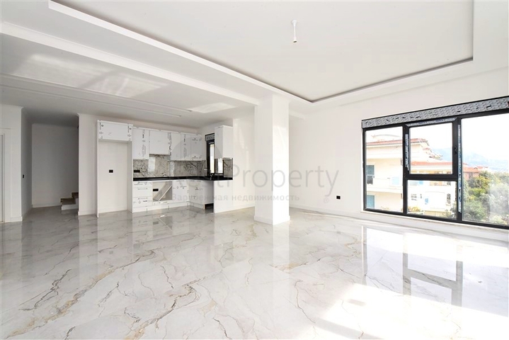 شقة 3+1 في مجمع جديد مطل على البحر وقلعة ألانيا