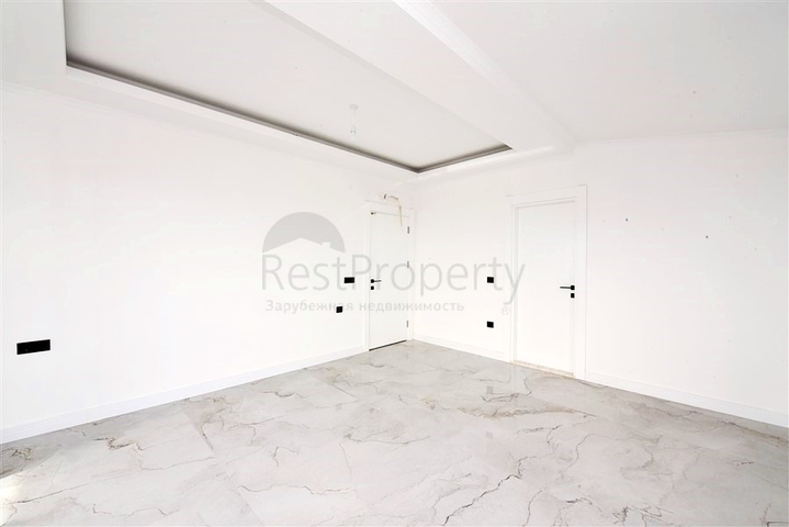 شقة 3+1 في مجمع جديد مطل على البحر وقلعة ألانيا