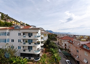 شقة 3+1 في مجمع جديد مطل على البحر وقلعة ألانيا