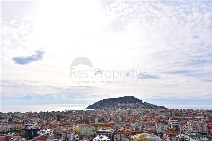 شقة من غرفتي نوم مع إطلالات بانورامية خلابة على البحر