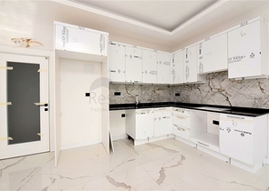 شقة من غرفتي نوم مع إطلالات بانورامية خلابة على البحر