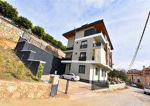 شقة من غرفتي نوم مع إطلالات بانورامية خلابة على البحر