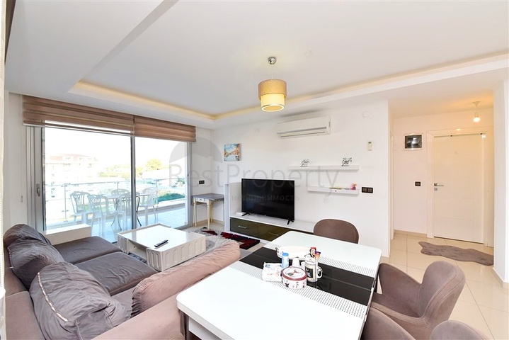 شقة كبيرة 1 + 1 في مجمع حديث في منطقة كيستل