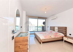 شقة كبيرة 1 + 1 في مجمع حديث في منطقة كيستل