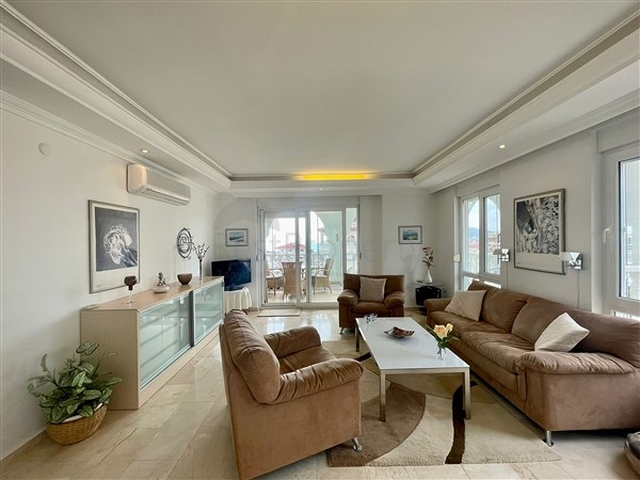 شقة فسيحة 2 + 1 من المالك في منطقة سيكجيلي