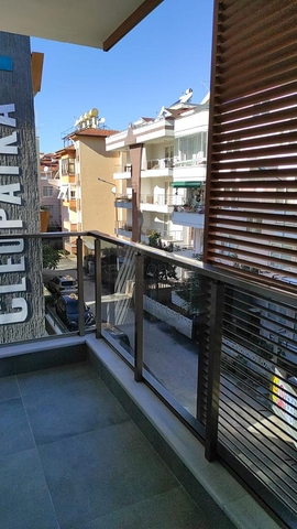 1 + 1 شقة 100 متر من البحر