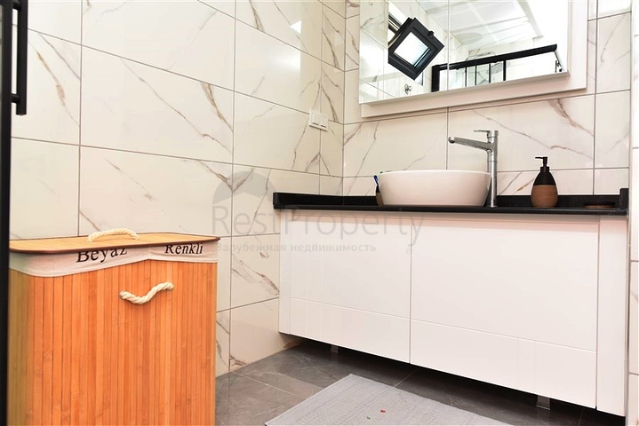 شقة فسيحة 1 + 1 في مجمع مع بنية تحتية متطورة