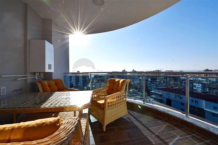 شقة فسيحة 1 + 1 في مجمع مع بنية تحتية متطورة