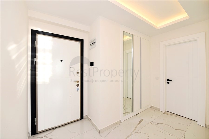 شقة فسيحة 1 + 1 في مجمع مع بنية تحتية متطورة