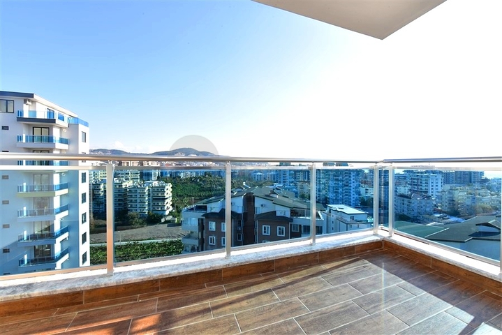 شقة فسيحة 1 + 1 في مجمع مع بنية تحتية متطورة