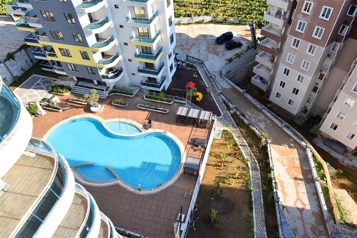 شقة فسيحة 1 + 1 في مجمع مع بنية تحتية متطورة