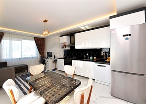 شقة فسيحة 1 + 1 في مجمع مع بنية تحتية متطورة