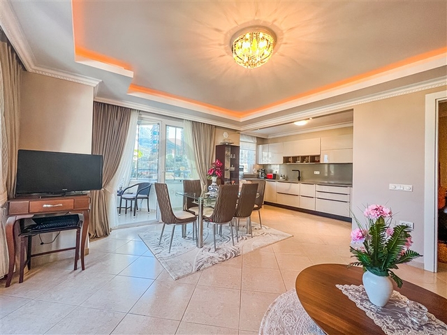 شقة فسيحة 2 + 1 مع تراس كبير 